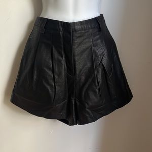 Mittoshop Faux Leather Shorts